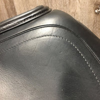 17" *MW/W 5.5" Sankey Jacinda Monoflap Dressage Saddle, Black Sankey Cover, Wool Flocking, XLg Exterior Blocks, Front & Rear Gusset Panels, Buffalo Leather, Flaps: 16.25"L x 11"W Serial #: 074416 17 M/W