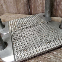 Wide Base Flexi Stirrup Irons, Swivel Top *gc, clean & dirty, residue, stains, scratches