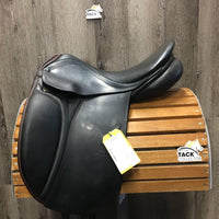 16.5" *XW 7.5" Stubben Juventus Dressage Saddle, Wool Flocking, Rear Gusset Panels, Lg Front Blocks, Flaps: 15"W x 11.5" Serial #: XW 8840302