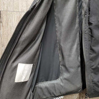 Air Safety Vest, Cannister *vgc, mnr dirt?dusty, no Saddle Strap