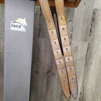 18" *W 6" Devoucoux Chiberta Monoflap Saddle, 2 Breastplate D Rings, Green Devoucoux Nylon Cover, Lg Front & Back Exterior Blocks, Foam Panels, Flaps: 13"L x 13.5"W Serial #: 15S13006094 Arcade Normale 18 1A 2PB D3D