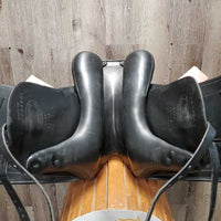 18" Adj *set XW 6.25" Schleese Liberty Dressage Saddle, 2 Lg Front Velcro Blocks, Navy Schleese Fleece Lined Cover, Cutback Pommel, Shoulder Relief Panels, Rear Gussets, Wool Flocking, Flaps: 17"L x 12.5"W Serial #: 3 HW SR 4-18 10366S0411