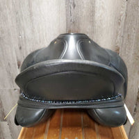 18" Adj *set XW 6.25" Schleese Liberty Dressage Saddle, 2 Lg Front Velcro Blocks, Navy Schleese Fleece Lined Cover, Cutback Pommel, Shoulder Relief Panels, Rear Gussets, Wool Flocking, Flaps: 17"L x 12.5"W Serial #: 3 HW SR 4-18 10366S0411