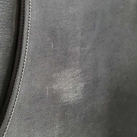 17.5 XW *8" Sankey Black Label All Purpose, 2 Billet Guards, 2 Front Velcro Blocks, Black Sankey Cover