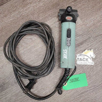 Body Clippers, 2 prs blades, box *TURNS ON - Motor Sounds OK, NEEDS REPAIR: NEW HEAD?FEET *gc/fair, hair, dirt, v.hairy filter, loose head, grooved feet