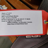 17.5" *MW *5.5" CWD 2Gs Mademoiselle Close Contact, 2 Billet Guards, Red CWD Cover, Foam Panels, Med Front & Back Blocks, Flaps: 24.5"L x 13.5"W Serial #: SE32 S2 TC 3L PA 305 RT 17 56636