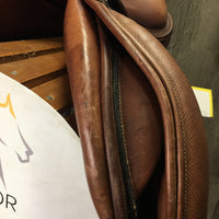 17.5" *adj set MW 5.5" Tech 1 Close Contact, 2 Billet Guards, Tech1 Black Nylon Cover, Med & Lg Back Blocks, Wool Flocking, Flaps: Top: 14"L x 13"W Serial #: 21 06 0797 73 5 FMRO