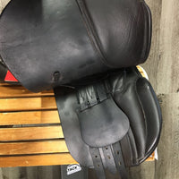 17" *XW 7" Black Country All Purpose, 2 Billet Guards, Wool Flocking, Front & Rear Gusset Panels, Lg Front Pencil Blocks, Flaps: 14"L x 13"W Serial #: 17 18572