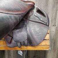17" *W 5.5" CWD 2Gs Close Contact Saddle, 2 Billet Guards, Red Cotton CWD Cover, Foam Panels, Med Front & Back Blocks, Flaps: 14"L x 14.5"w Serial #: SE 29 S1 CC TR PA 715 205 305 RT R6 16 46364