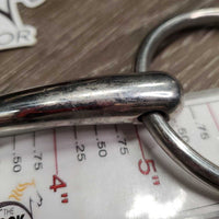 Med Loose Ring Snaffle Bit *vgc, clean, mnr scratches, scuffs & stains