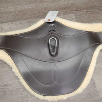 Lg Belly Girth, 2x Els, Caribiner, D Ring, velcro Sheepskin Liner *like new, stiff