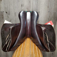 17.5" *W 5.75" Amerigo C Close Contact, Yellow Amerigo Cover, Wool Flocking, Med Front & Hind Blocks, Flaps: 14"L x 13.5"W Serial #: 17-1/2 L1920103 C2 +1/2