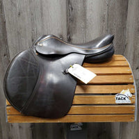 14.5" W *5.75" Hastilow Ranger Close Contact Saddle, 2 Billet Guards, Wool Flocking, Rear Gusset Panels, Med Front Blocks, Flaps: 12"L x 11.75"W Serial #: 2010 42 43
