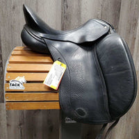 17.5 Adj *XW *6.75" Schleese Heike Kemmer Dressage Saddle, Navy Fleece Lined Schleese Cover, Xlg Front Velcro Blocks, Rear Gusset Panels, Cutback Shoulders, Wool Flocking, Flaps: 17"L x 12"W Serial #1362180813 3 RW SR 17.5
