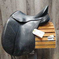 17.5 Adj *XW *6.75" Schleese Heike Kemmer Dressage Saddle, Navy Fleece Lined Schleese Cover, Xlg Front Velcro Blocks, Rear Gusset Panels, Cutback Shoulders, Wool Flocking, Flaps: 17"L x 12"W Serial #1362180813 3 RW SR 17.5