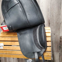 17.5 Adj *XW *6.75" Schleese Heike Kemmer Dressage Saddle, Navy Fleece Lined Schleese Cover, Xlg Front Velcro Blocks, Rear Gusset Panels, Cutback Shoulders, Wool Flocking, Flaps: 17"L x 12"W Serial #1362180813 3 RW SR 17.5