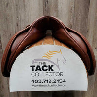 17 XW *6.5" Pariani Close Contact, 2 Billet Guards, Navy Pariani Cover, Med Front & Back Blocks, Wool Flocking, Rear Gusset Panels, Flaps: 14.5"L x 13.5"W Serial #: 109 12 88