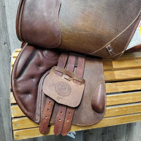 17 XW *6.5" Pariani Close Contact, 2 Billet Guards, Navy Pariani Cover, Med Front & Back Blocks, Wool Flocking, Rear Gusset Panels, Flaps: 14.5"L x 13.5"W Serial #: 109 12 88