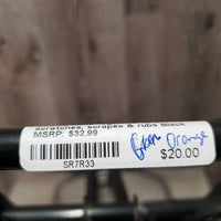 Stall Mount Metal Folding Saddle Rack *vgc, mnr dirt, scratches, scrapes & rubs