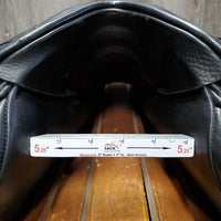 18" *Adj Green (N/M) in *5.25" Fairfax "Original" Monoflap Dressage Saddle, Brown Fairfax Fleece Cover, Wool Flocking, Front & Rear Gusset Panels, Lg Exterior Front Blocks, Flaps: 18"L x 13.5"W Serial # 18 032 023