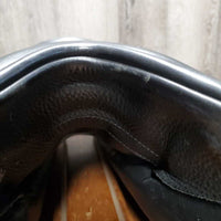 18" *Adj Green (N/M) in *5.25" Fairfax "Original" Monoflap Dressage Saddle, Brown Fairfax Fleece Cover, Wool Flocking, Front & Rear Gusset Panels, Lg Exterior Front Blocks, Flaps: 18"L x 13.5"W Serial # 18 032 023