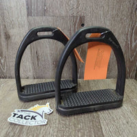 Plastic Stirrup Irons *xc, clean & v.mnr dirt?residue