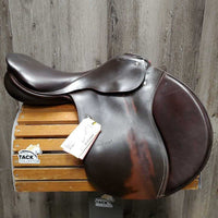 17.5" XW 6.5" Passier Close Contact, 2 Billet Guards, 4 Velcro Blocks, Black TackHack Cover, Wool Flocking, Rear Gusset Panels, Flaps: 14.25"L x 14"W Serial #: 17.5 303158