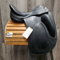 17/17.5" Adj *set MW *5.5" Erreplus Elena Dressage Saddle, Black LeMieux Cover, Wool Flocking, Xlg Exterior Front Blocks, Shoulder Relief Panels, Flaps: 19.5"L x 11"W Serial #: 170246672BLAI