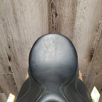 17/17.5" Adj *set MW *5.5" Erreplus Elena Dressage Saddle, Black LeMieux Cover, Wool Flocking, Xlg Exterior Front Blocks, Shoulder Relief Panels, Flaps: 19.5"L x 11"W Serial #: 170246672BLAI
