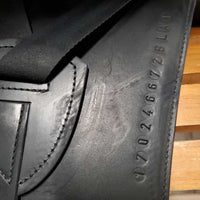 17/17.5" Adj *set MW *5.5" Erreplus Elena Dressage Saddle, Black LeMieux Cover, Wool Flocking, Xlg Exterior Front Blocks, Shoulder Relief Panels, Flaps: 19.5"L x 11"W Serial #: 170246672BLAI