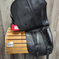 17.5" MW *5.75" *Adj (interchangeable Headplate) Albion Platinum Ultima Dressage Saddle, Red/Black Fleece Cover, Wool Flocking, Front & Rear Gusset Panels, Lg Front Blocks, Flaps: 17"" x 12.25"W Serial #: 64626 315