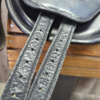 Treeless Saddle, HAF Equitation Saddle Pad, T-Bar Leathers, Rainbow Saddle Cover