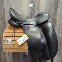 17" XW 6" Regal Dressage Saddle, Leather Cantle Cover, Air Panels, Rear Gusset Panels, Xlg Front Blocks, Flaps: 17"L x 12"W Serial #: 215 17 5