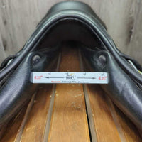 17" MN *4.25" Prestige Meredith Close Contact, 2 Billet Guards, Med Front & Large Back Blocks, Wool Flocking, Flaps: 14.25"L x 13"W Serial # 17 32 0320608 C 3 L