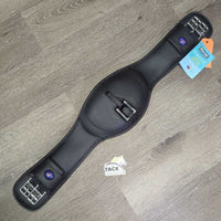 Synthetic & Neoprene Short - Dressage Anatomical Girth, CAIR Padding, Center Clip, 2x els, tag *new