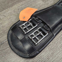 Thick Padded Anatomical Short - Dressage Girth, 2x els *vgc, clean, mnr residue/film & creases