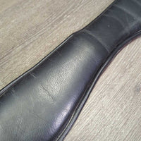 Thick Padded Anatomical Short - Dressage Girth, 2x els *vgc, clean, mnr residue/film & creases