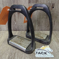 Wide Base Plastic Stirrup Irons, Grater Grips Only *gc, dirty, rubs, scrapes, faded?