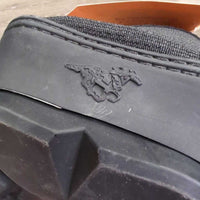 2 Hoof Boots, attached Gaiters, 2 Straps *xc/like, clean mnr dirt/residue & hair, older