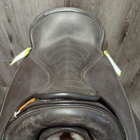 14.5" Barefoot Cheyenne Treeless Saddle, Fenders, 2 Fender Hobbles, 25.5" Barefoot Neoprene Cinch