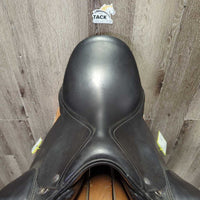 18" *Med/Wide *5.5" Hanover by Verhan Dressage Saddle, 2 Lg Front Velcro Blocks, Gold Verhan Fleece Cover, Wool Flocking, Flaps: 15.75"L x 12"W Serial # 1204133018