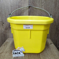 Flat Back Plastic Bucket *vgc, clean, mnr scratches, scuffs & chews, rust