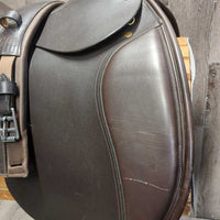 17.5" *XW *6.75" Parelli Fluidity All Purpose Saddle, 33" Lazer Padded Leather Girth, Med Long Front Pencil Blocks, Wool Flocking, Rear Gusset Panels, Flaps: 15.5"L x 14.5"W No Serial Number
