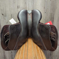 17.5" *MW 5" CWD 2Gs Mademoiselle Close Contact Saddle, 2 Billet Guards, Equinox Fleece Pacman Cover, Small Front & Back Blocks, Foam Panels, Full Buffalo, Flaps: 13.5"L x 13.5"W Serial #: SE32 xxx TC 2C PA 76?85 RT 19 6800?87
