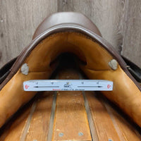18" XW *6" Stubben Siegfried Close Contact Saddle, Stubben Leathers, Coronet Irons, Blue Stubben Cover, Small Front & Back Blocks, Wool Flocking, Flaps: 14.5"L x 13.75"W Serial #: U 188529 29
