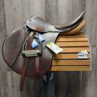 18" XW *6" Stubben Siegfried Close Contact Saddle, Stubben Leathers, Coronet Irons, Blue Stubben Cover, Small Front & Back Blocks, Wool Flocking, Flaps: 14.5"L x 13.75"W Serial #: U 188529 29