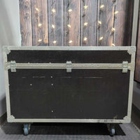 Light Aluminum Tack Trunk: 2 keys, wheels, tray, 4 hooks, saddle rack, cabinet *vgc/xc, clean, mnr residue, stains & scratches, all clasps work!