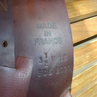 18" MW *5.5" Childeric M CC Saddle, 2 Billet Guards, Tan Childeric Cover, Med Front & Back Blocks, Foam Panels, Flaps: 14"L x 13.5"W 3-1/2 M 18 506 2000 AO