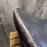 16" XW *6" Black Country Grafter AP Saddle, 2 Billet Guards, Wool Flocking, Rear Gusset Panels, Lg Front Pencil Blocks, Flaps: 12.5" L x 11"W Serial #: 16 M 11834
