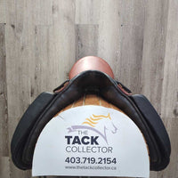 18" XW *6.25" Zaldi New Kent Dressage Saddle, Navy Fleece Zaldi Cover, Info Packet, Rear Gusset Panels, Wool Flocking, Lg Exterior Front Blocks, Flaps: 17.5"L x 10"W Serial #: 18" 34.5 161816